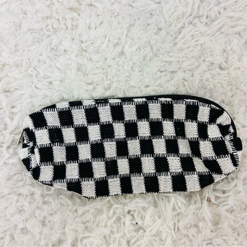 Unbranded Black and White knit Checkered pencil pouch